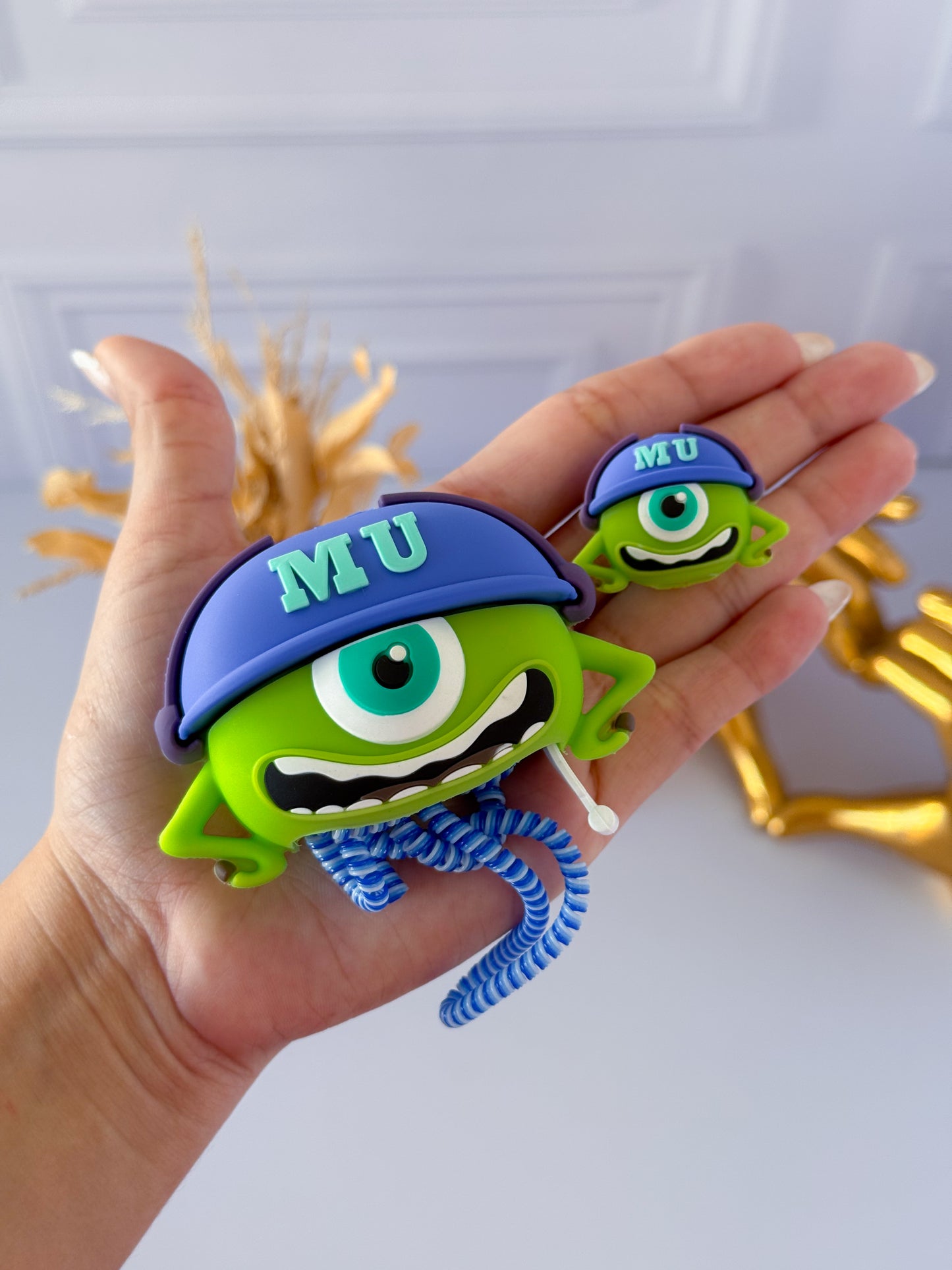 Protector para cargador Mike Wazowski